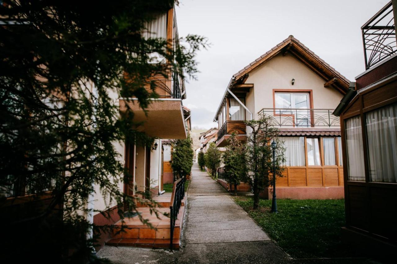 Hotel,Villas & Events Bran Bran (Brasov) Luaran gambar