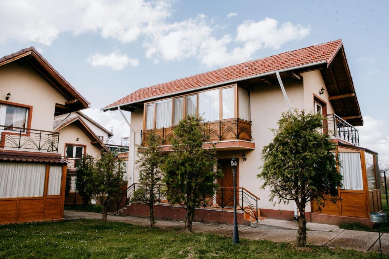 Hotel,Villas & Events Bran Bran (Brasov) Luaran gambar