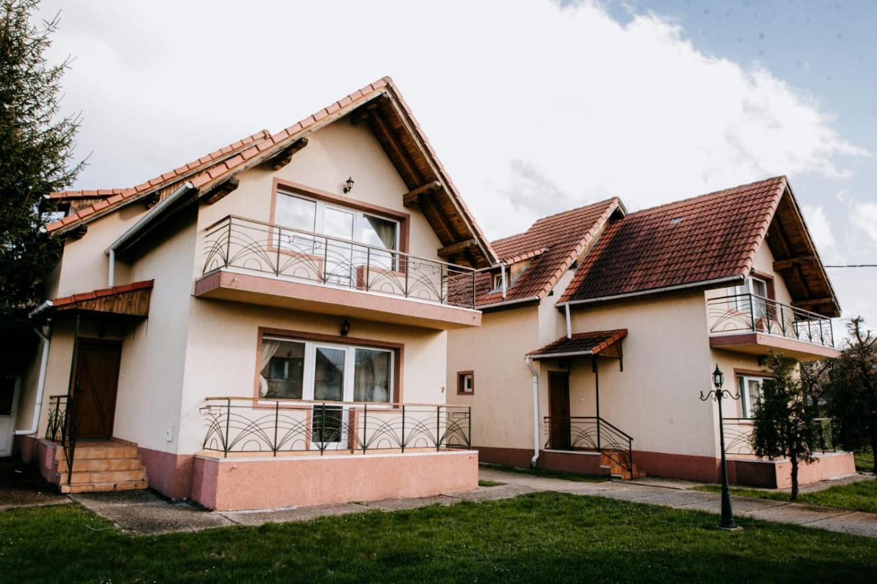 Hotel,Villas & Events Bran Bran (Brasov) Luaran gambar